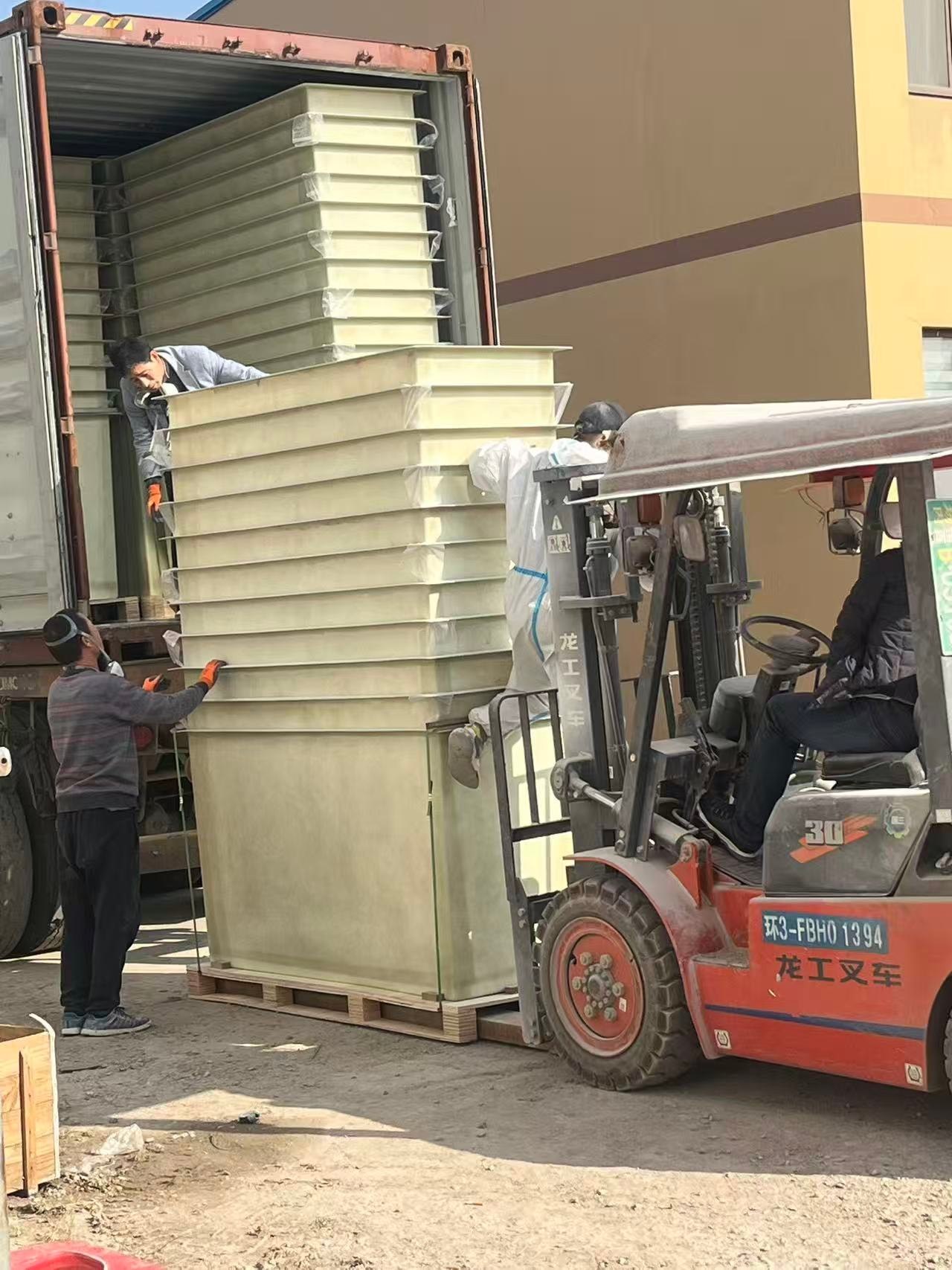 fiberglass product sourcing large FRP tanks container export packing China supplier HUIHEWORLD